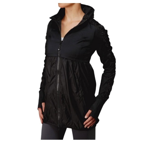 Lululemon Super Tracker Jacket size 6 black - Picture 1 of 10